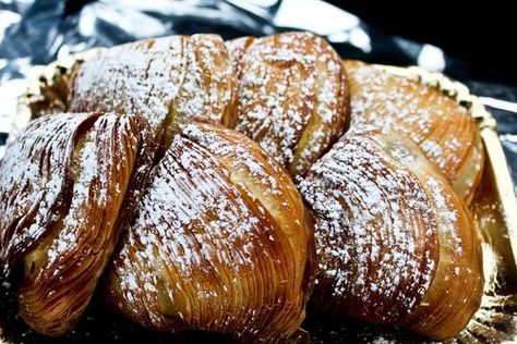 LA SFOGLIATELLA MARY, Naples - San Ferdinando - Restaurant Reviews & Photos - Tripadvisor Sfogliatella Recipe, Pizza In Naples Italy, Italian Pastry, Italian Pastries, Candied Orange Peel, Custard Filling, Refreshing Desserts, Pork Rinds, Italian Recipes Authentic