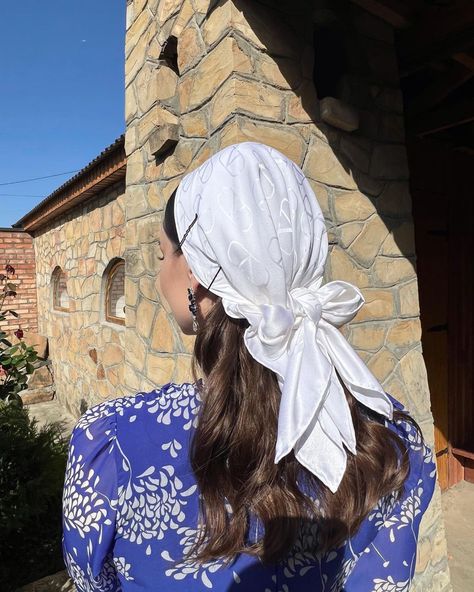 Balkan Headscarf, Head Covering Outfit, Ukrainian Headscarf, Christian Veiling Styles, Christian Veiling Outfits, Headscarf Aesthetic, Christian Veiling, Christian Veils, Modesty Dress