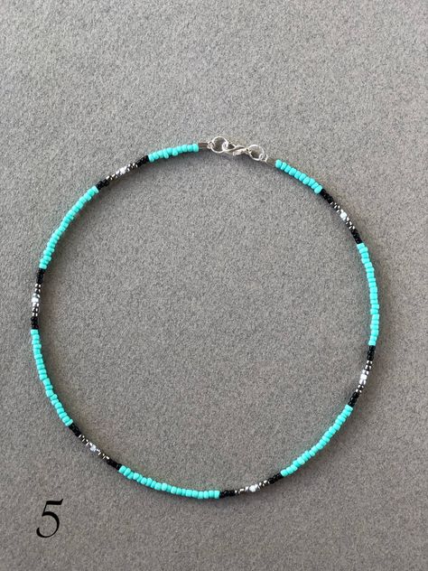 "Seed bead choker with lobster claw clasp. Measures approximately 15\" long." Western Diy Jewelry, Western Seed Bead Necklace, Western Beaded Bracelets, Beaded Chocker Ideas, Western Beaded Jewelry, Seed Bead Necklace Patterns, Seed Bead Necklace Ideas, Bead Art Patterns, Western Choker Necklace