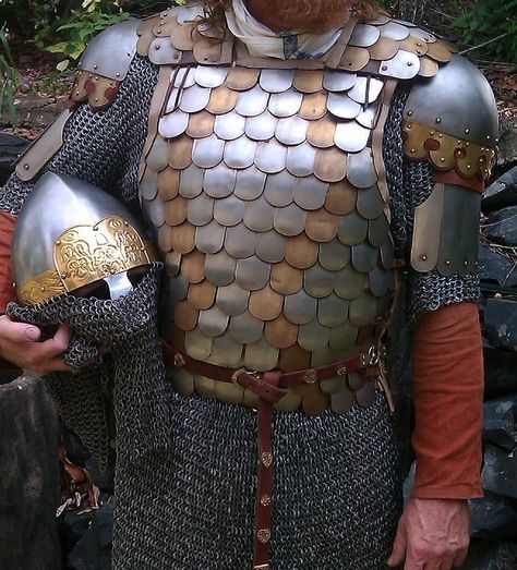 Lamellar Armor Byzantine, Scale Armor Medieval, Byzantine Armour, Lamellar Armor, Scale Armor, Sca Armor, Scale Mail, Armor Clothing, Ancient Armor