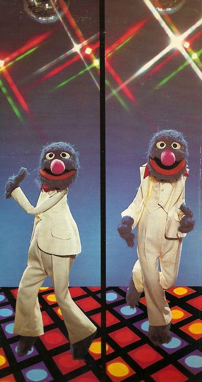 Grover Disco 70s Sesame Street, Smiling Aesthetic, Sesame Street Christmas, Sesame Street Muppets, Late To The Party, L Wallpaper, Sesame Street Characters, Fraggle Rock, The Muppet Show