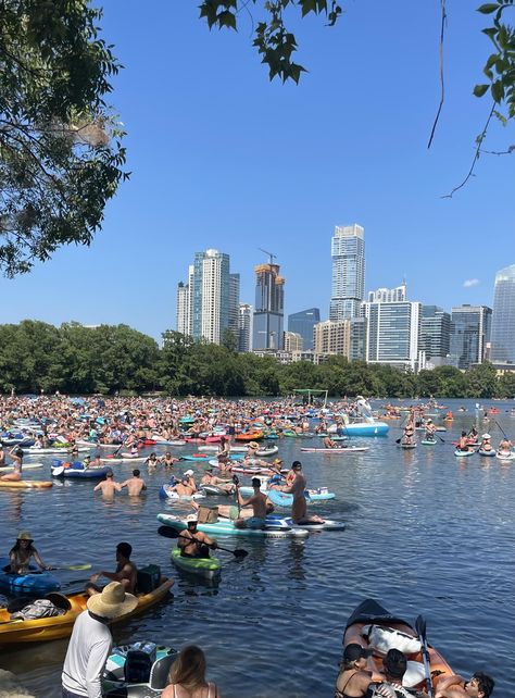 Austin Paddle Boarding, Austin Aesthetic, Austin Trip, Texas Aesthetic, Austin Travel, Texas Summer, Adventure Picture, Ut Austin, Moving To Texas