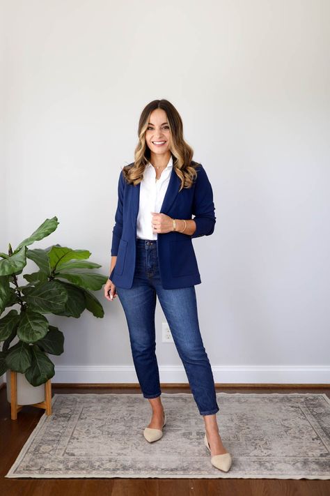 Jeans Outfit For Work, Women Casual Dress, Jeans Outfit Women, Outfits For Work, Spring Work Outfits, Jeans Outfit Casual, Work Jeans, Moda Jeans, Wrap Jacket