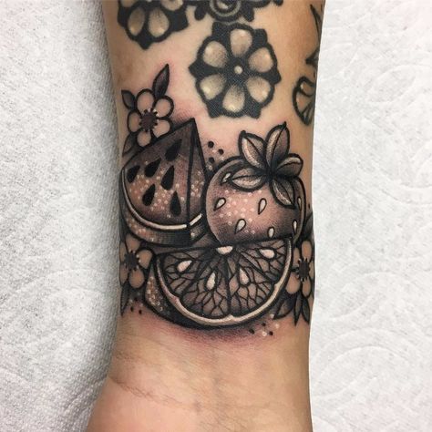 Traditional Fruit Tattoo Black, Traditional Fruit Tattoo, Fruit Tattoo, Food Tattoos, Strawberry Leaves, Tattoo Black, Book Tattoo, Cute Fruit, New Traditional