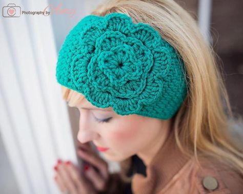 Diy Crochet Headband, Crochet Ear Warmer Pattern, Crochet Headband Pattern Free, Mode Crochet, Crochet Headband Pattern, Crochet Ear Warmer, Headband Pattern, Crochet Headband, Crochet Beanie