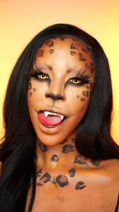 Cheetah Print Makeup, Cheetah Makeup, Creative Halloween Makeup, Animal Makeup, Extreme Makeup, Face Paint Makeup, Makeup Easy, Makeup Accesories, Disney Makeup