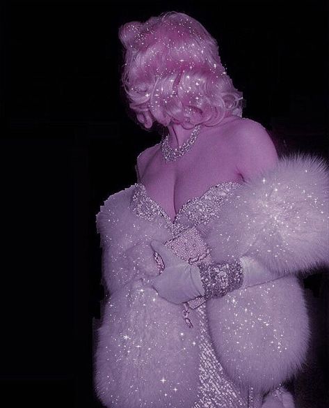 Pink Pinup Aesthetic, Marilyn Monroe Aesthetic Pink, Marilyn Monroe Diamonds, Oswald Cobblepot, 2000s Pink, Manic Pixie Dream Girl, Cyberpunk Aesthetic, Norma Jeane, Kylie Minogue