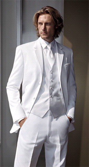 15 Ideal White Party Outfit Ideas for Men for Handsome Look White Tuxedo Wedding, White Wedding Suit, Male Dress, White Party Outfit, White Tux, Wedding Tux, Suit White, Vevey, Man Blazer