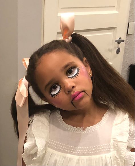 Scary Doll Makeup For Kids, Doll Makeup Scary, Creepy Dolls Costume, Creepy Doll Costume Diy, Creepy Doll Costume For Kids, Scary Doll Halloween Costumes, Anabelle Makeup Halloween, Creepy Doll Makeup Easy, Doll Make Up Halloween