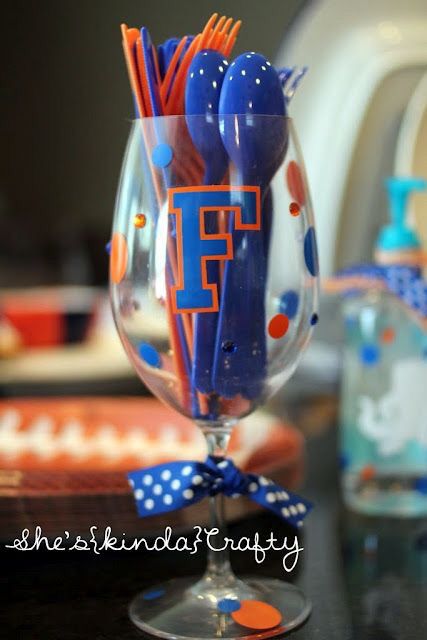 Gator Party, Gator Football, Football Banquet, Trunk Party, Florida Football, Florida Gators Football, Football Crafts, Gators Football, Winter Holiday Crafts