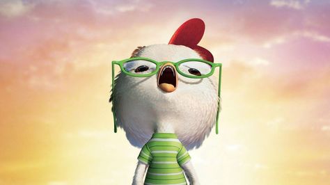 Chicken Little [2005] Chicken Little Disney, Chicken Little, Alien Invasion, Little Duck, Computer Animation, Cartoon World, Treasure Planet, Big Hero, Event Marketing