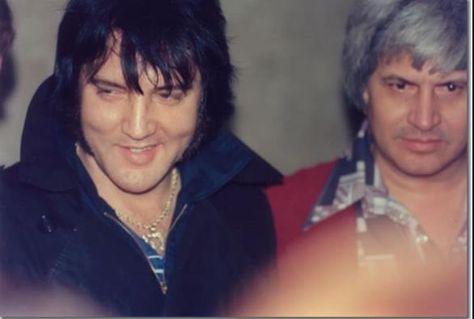 Elvis Presley Orlando Florida February 15, 1977 1 Memphis Mafia, Elvis Presley Concerts, Elvis Collectors, February 15, Graceland, Hotel Lobby, Live Concert, Orlando Fl, Orlando Florida