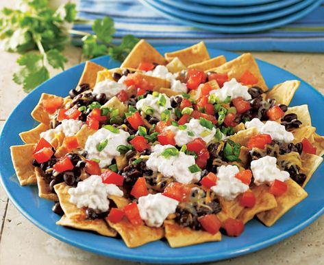 Black Bean Nachos Black Bean Nachos, Cheese Nachos, Bean Nachos, Daisy Sour Cream, Daisy Brand, Cottage Cheese Recipes, Nachos Recipe, Best Appetizers, Des Moines