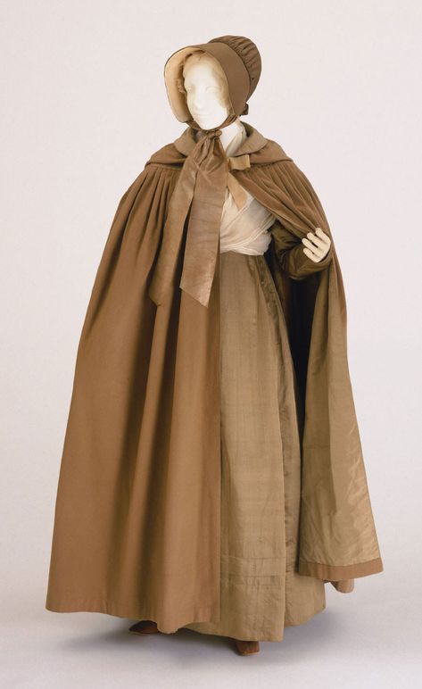 Philadelphia Museum of Art - Collections Object : Ensemble for a Quaker Woman: Two Fichus, Bonnet, Cap, Cape, Dress, and Shawl Dress And Shawl, 1830s Fashion, Historical Hats, 1850s Fashion, 19th Century Clothing, Silk Bonnet, Bonnet Cap, Silk Satin Dress, 19th Century Fashion