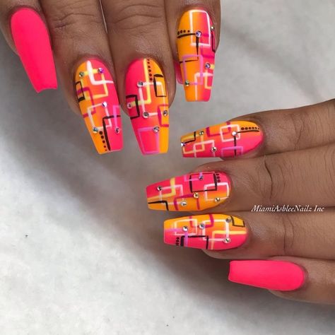 Summer Nails 2023, Wow Nails, Sassy Nails, Fancy Nails Designs, Dope Nail Designs, Pretty Nail Art Designs, Nails 2023, Short Acrylic Nails Designs, Neon Nails