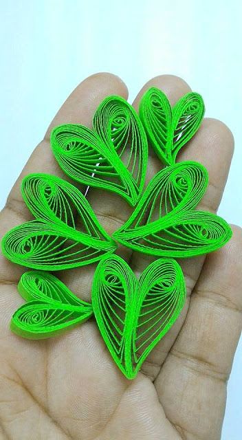 Quilled Sunflowers Tutorial, Quilling Sunflower, Quilling Trees, Quilling Shapes, Quilling Hearts, Quilling Leaves, Easy Quilling, Quilling Flowers Tutorial, Quilling Rose