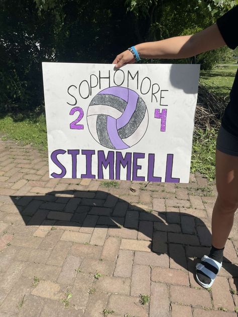 Volleyball Posters For Setters, Game Day Posters Volleyball, Volley Ball Poster Ideas, Posters For Volleyball, Volleyball Senior Poster Ideas, Senior Volleyball Posters, Volleyball Signs Posters, Volleyball Poster Ideas For Players, Volleyball Senior Night Posters