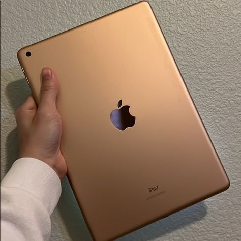 iPad 8th generation 32 GB rose gold Ipad 8th Generation, Rose Gold Ipad, Apple Picture, Apple Ipad Mini, Apple Ipad Pro, Apple Pencil, Pretty Much, Apple Ipad, Ipad Pro