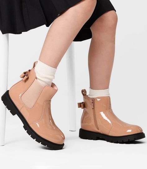 Boots for girls are designed with a classic Chelsea boot silhouette which is fashionable and adorable. #side_zipper #chelsea #boots #girls Boots For Kids Girls Style, Cute Black Boots Kids, Girls Chelsea Boots, Kids Waterproof Boots, Boots For Girls, Big Kid Rain Boots, Boot Silhouette, Chelsea Ankle Boots, Chelsea Boot