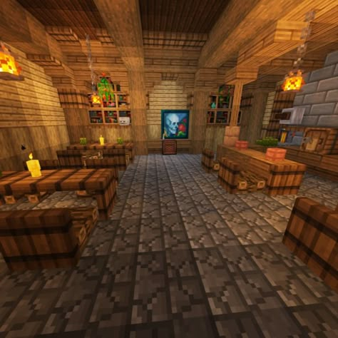 Grab a drink in this cozy tavern and enjoy the atmosphere #minecraft #minecrafttavern #interiordesign #minecraftideas Minecraft Brewery Ideas, Minecraft Fantasy Tavern, Minecraft Fancy Restaurant, Tavern Decor Interior Design, Minecraft Cake Build, Minecraft Pub Ideas, Minecraft Bar Interior, Medieval Tavern Minecraft, Tavern Interior Design