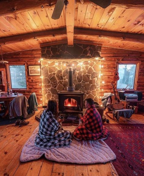 #Cozy #Cabin #CozyCabin #Romance #Romantic #Couple #Couples #CoupleGoaos #CouplesGoals #Goals #Fireplace #Winter #Christmas #Dreamy #Dreams #Dream Christmas Aesthetic Cozy, Tree House Interior, Casa Hobbit, Cabin Fireplace, Aesthetic Cozy, Cabin Interiors, Winter Cabin, Cabin Living, Log Cabin Homes