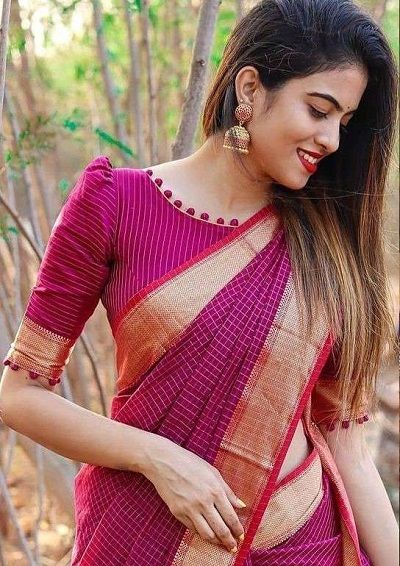 Maheshwari Saree Blouse Designs, Checked Saree Blouse Design, Checks Blouse Designs For Saree, Checks Saree Blouse Designs, Blouse Designs Cotton Saree, Saree Blouse Styles, Blouse Designs High Neck, Cotton Saree Blouse Designs, Boat Neck Blouse Design