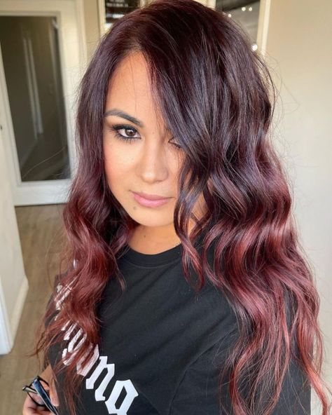 Vibrant Burgundy Highlights Burgundy Hair With Blonde, Hair With Red Underneath, Dark Hair With Red, Dark Maroon Hair, Burgundy Hair Colors, Plum Burgundy Hair, Burgundy Hair With Highlights, Deep Burgundy Hair, Red Burgundy Hair Color