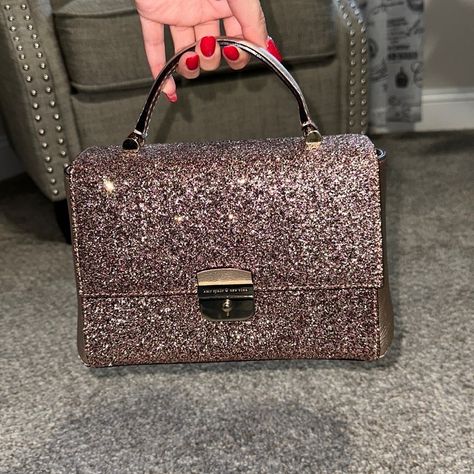 Kate Spade Glitter Purse, Ks Logo, Saddle Bags Horse, Glitter Purse, Glitter Bag, Kate Spade Crossbody Purse, Bags Kate Spade, Pink Crossbody Bag, Real Real