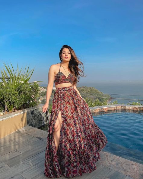 Natasha Luthra on Instagram: “Love me a perfect vacay outfit 💜@nikitamhaisalkar” Natasha Luthra, Vacay Outfits, Love Me, Formal Dresses Long, Formal Dresses, Wardrobe, On Instagram, Instagram