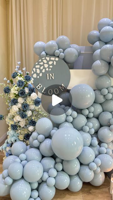 BALLOONS + Event Designer on Instagram: "Lets build a giraffe 👷🏽‍♀️  A mini build with me featuring two double layered giraffes   Hand drawn giraffe spots hence the scribbles 😂 but the end result was a vibe! 🦒🦒  Save and share 🤍  Front display @thedetailscompany  Table decor @rayandroses  Planner @planwithmori  Signage @thedecorbugsignage   • • • • • • • • • #babyshower #1stbirthday #stage #bridalshower #bridetobe #balloons #1stbirthdayphotoshoot #props #blue #flowers #babyshowersetup #balloondecoration #woodenstage #balloonarch #balloongarland  #baby #sailboard #decor #ballooninstallation #partyprops #woodworking #babyinbloom #bridalshowerdecor #customwoodwork #luxury #giraffe #giraffeprop #flowerstagram" 1st Birthday Photoshoot, Balloon Installation, Custom Woodworking, Party Props, Balloon Arch, Bridal Shower Decorations, Balloon Garland, Double Layer, Balloon Decorations