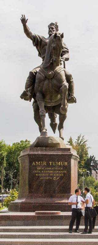 Amir Temur, Asian Studies, Cleveland Museum Of Art, Central Asia, Girly Photography, Asian Art, Garden Sculpture, Georgia, Monument