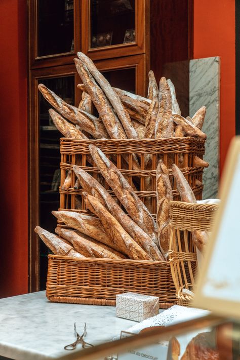 Fresh baguettes bread in wicker basket on table near bakery · Free Stock Photo Bread Basket Display, Basket Display, Bread Display, Baguette Bread, Bakery Ideas, Farm Shop, Bread Basket, Wicker Basket, French Food