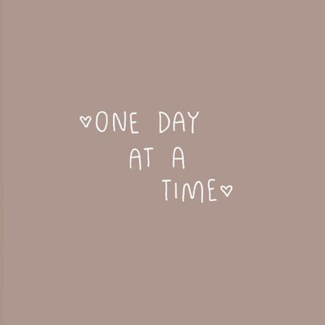 Tan Aesthetic Quotes, Cute Wallpapers Aesthetic Quotes, Beige Aesthetic Quotes, Cute Wallpapers Aesthetic, Progress Quotes, Pinterest Widget, Boho Quotes, Inspirerende Ord, Widget Design