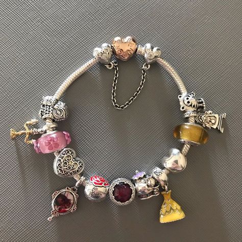 Beauty And The Beast Bracelet, Pandora Beauty And The Beast, Gnoce Bracelet, Pandora Safety Chain, Disney Pandora Bracelet, Pandora Design, Disney Charm Bracelet, Pandora Bracelet Ideas, Pandora Bracelet Charms Ideas