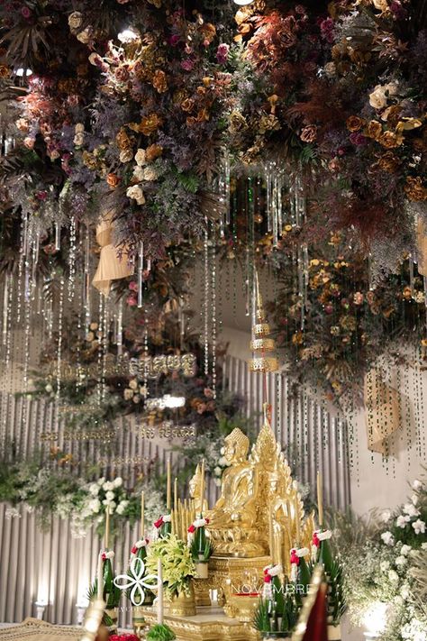 khmer wedding Khmer Wedding Decorations, Cambodian Wedding Decoration, Cambodian Wedding, Thai Wedding, Khmer Wedding, Cute Wedding Ideas, Burgundy Wedding, Wedding Places, Wedding Board