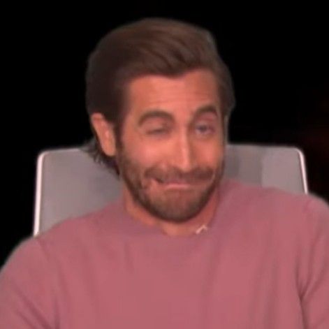 Jake Gyllenhaal Reaction Pic, Jake Gyllenhaal Spiderman, Spiderman Mysterio, Happy Meme, Spider Man Far From Home, Honey Bun, Reaction Pic, Far From Home, Hayden Christensen