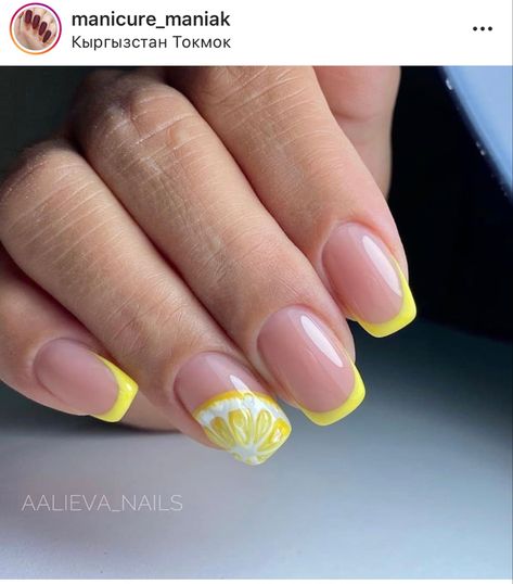 Yellow Manicure Ideas, Yellow Manicure, Lemon Nails, Elegant Nail Art, Spring Acrylic Nails, Ombre Acrylic Nails, Simple Acrylic Nails, Nail Art Instagram, Vacation Nails