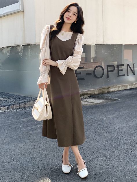 Dinner Dress Casual, Blouse Dress Outfit, Work Dresses Outfits, Outfit Dinner, Clothes Korean Style, Elegant Prom Dresses, Dress Up Outfits, Summer Dress Outfits, Modest Fashion Outfits