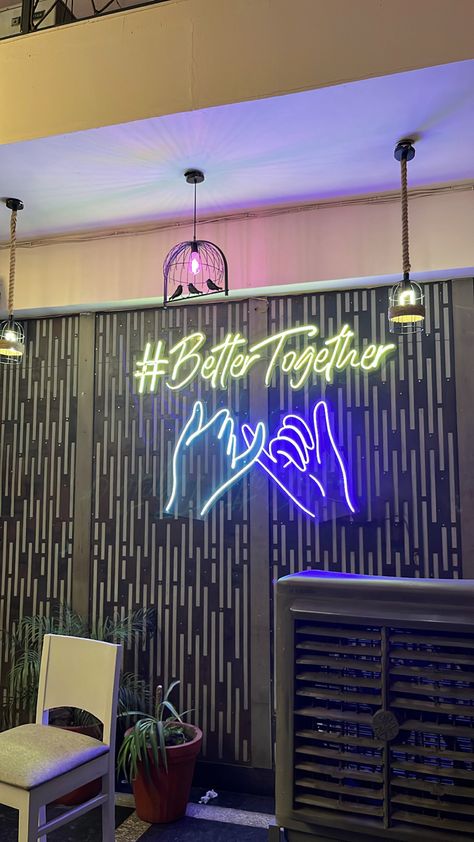 Bangalore Cafe Snapchat, Date Photos Aesthetic, Tablets Medicine Pics, Coffee Date Snap, Cafe Snaps, Tablet Medicine Snap, Coffee Dates Aesthetic, Nightclub Aesthetic, Snap Streak Ideas Easy