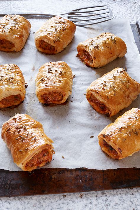 Jo Pratt's chicken and chorizo sausage rolls recipe - YOU Magazine Jo Pratt Recipes, Chicken Sausage Rolls, Chicken And Chorizo, Sausage Rolls Recipe, How To Cook Chorizo, Chorizo Recipes, Chorizo Sausage, Spanish Cuisine, Perfect Pies