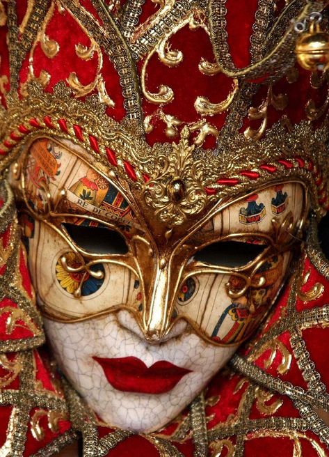 Wearing A Mask, Colorful Life, Gold And Red, Gold Colors, Red And Gold, A Mask, Mask, Red, Gold