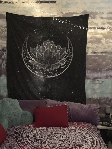 Tapestry Bedroom Boho, Witchy Goddess, Gothic Tapestry, Wall Tapestry Bedroom, Moon Wall Hanging, Design Hall, Gothic Boho, Room Inspired, Tree Tapestry