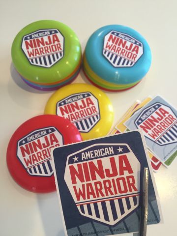 Are you planning an American Ninja Warrior party? There are no party supplies out there now so you will need to be a little creative. With one pack of stickers you can do so much. I used a pack of … America Ninja Warrior, Ninja Warrior Party, American Ninja Warrior Party, Ninja Themed Birthday Party, Ninja Birthday Parties, Ninjago Party, Ninja Birthday, Ninja Party, American Ninja Warrior