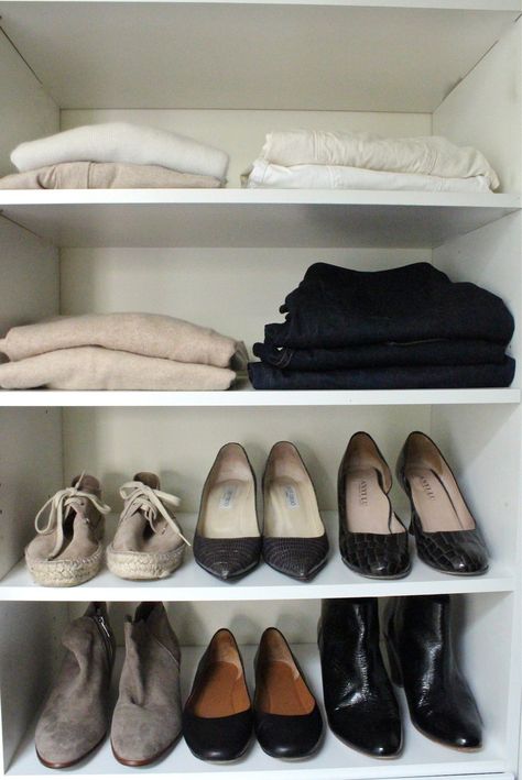 closet%20closeup%20of%20shoes%20and%20jeans Extreme Minimalism List, Extreme Minimalism Wardrobe, Minimal Closet Organization, Extreme Minimalist Wardrobe, 333 Wardrobe, Kon Marie, Extreme Minimalism, Capsule Fashion, Minimal Inspiration