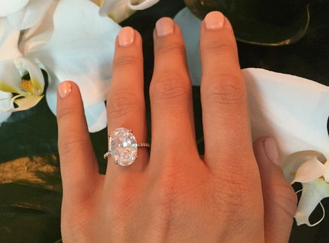 Julianne Hough Shares Close-Ups of Her Flawless Engagement Ring?Plus, an Expert Weighs In! | E! Online Mobile Julianne Hough Engagement Ring, Brooks Laich, Lorraine Schwartz, Oval Solitaire Engagement Ring, Engagement Stories, Oval Engagement Ring, Engagement Celebration, Celebrity Engagement Rings, Oval Engagement