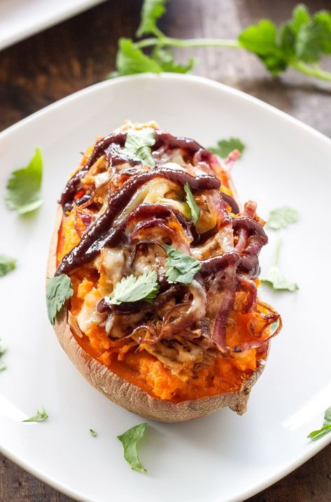 Potatoes Stuffed, Runners Food, Sweet Potato Recipes Baked, Potatoes Baked, Twice Baked Sweet Potatoes, Making Baked Potatoes, Baked Sweet Potatoes, Baked Bbq Chicken, Easy Potato Recipes