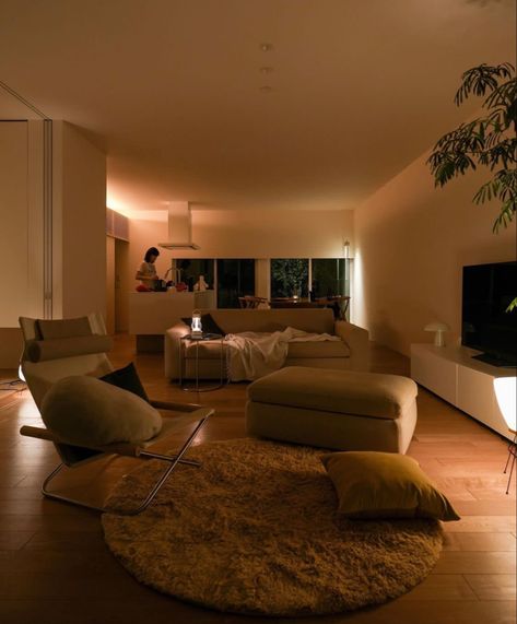 Comfy Appartement, English Basement Apartment, Soft Lighting Apartment, Ambient Lighting Apartment, Dim Lighting Bedroom, Warm Lighting Living Room, Ambient Living Room, Red Bedroom Aesthetic, Ambient Lighting Living Room