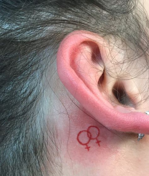 Small Lesbian Tattoos, Lesbian Tattoo Aesthetic, Double Venus Tattoo, Lesbian Symbol Tattoo, Female Sign Tattoo Symbols, Sapphic Tattoo Minimalist, Subtle Gay Tattoo, Wlw Tattoo Ideas, Bi Tattoos