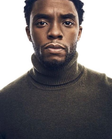 Cedric Smith on Instagram: “Wakanda Forever!!! Rest in Power, Chadwick Boseman. #ourhero #blackpanther #chadwickboseman #wakandaforever #2020sucks #restinpower” Xperia Wallpaper, Black Panther Chadwick Boseman, Marvel Family, Jackie Robinson, Wakanda Forever, Chadwick Boseman, James Brown, Marvel Films, Black Panther Marvel