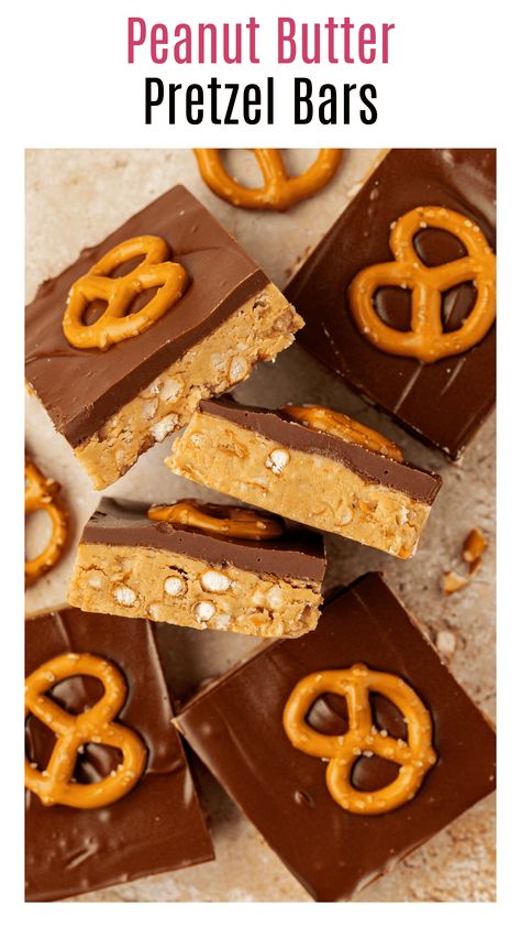 Easy no bake peanut butter pretzel bars are the perfect summer dessert! A sweet and salty chocolate peanut butter bar packed with crunchy pretzels. Chocolate Peanut Butter Pretzel Bars, Peanut Butter Pretzel Bars, Strawberry Cheesecake Cookies, Peanut Butter Bar, Pretzel Dessert, Pretzel Desserts, Pretzel Bars, Butter Pretzels, No Bake Peanut Butter